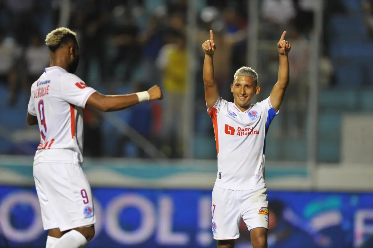 José Mario Pinto cierra 2025 como el tercer mejor gambeteador del mundo