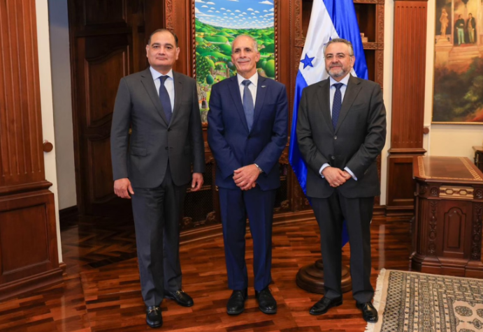 Presidente Asfura y directivos de Chiquita Brands resaltan confianza y oportunidades de inversión en Honduras