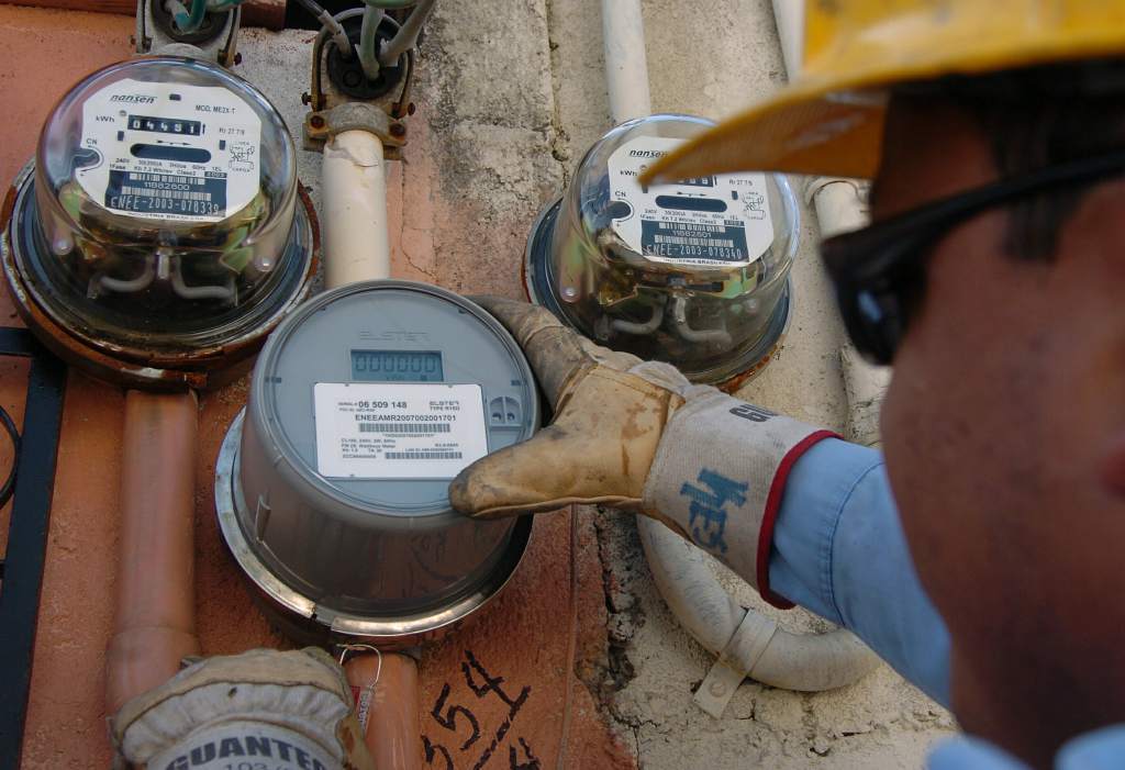 CREE aprueba trancazo de 10.49 % en la tarifa eléctrica para el segundo trimestre de 2026