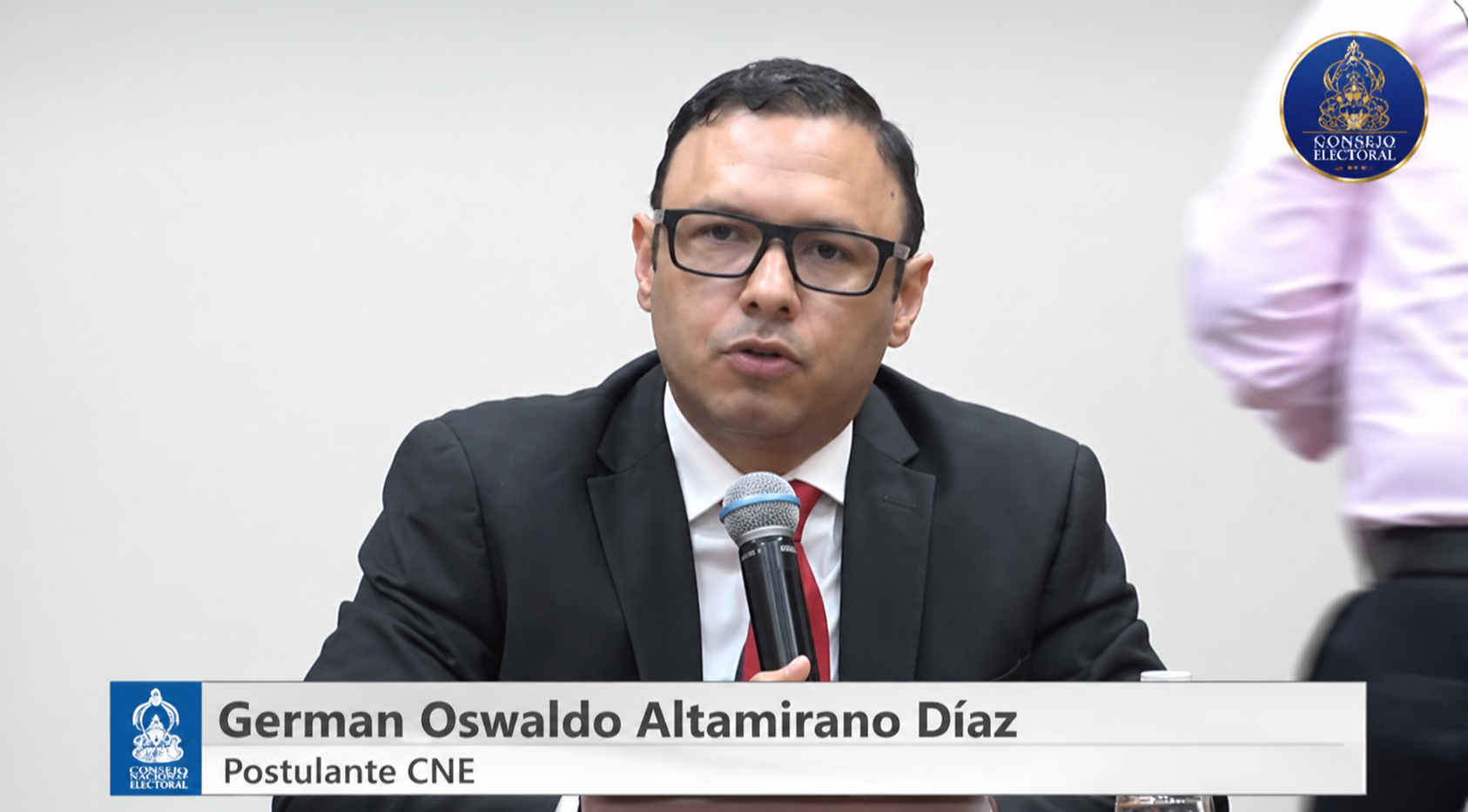 Con el diputado German Altamirano arrancan audiencias públicas para aspirantes a consejero del CNE en el Congreso Nacional