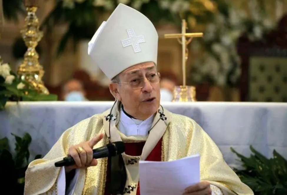 Cardenal Rodríguez critica uso de fondos públicos para contratación de extranjeros en instituciones del Estado