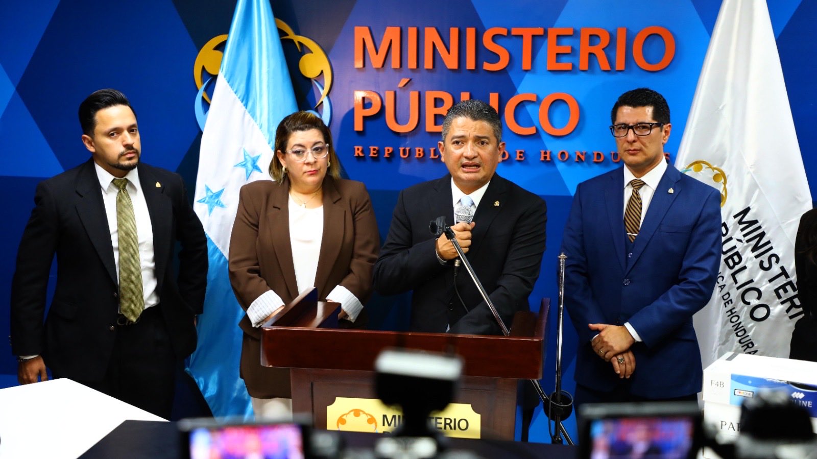 Ministerio Público recibe expedientes sobre juicios políticos para iniciar análisis jurídico