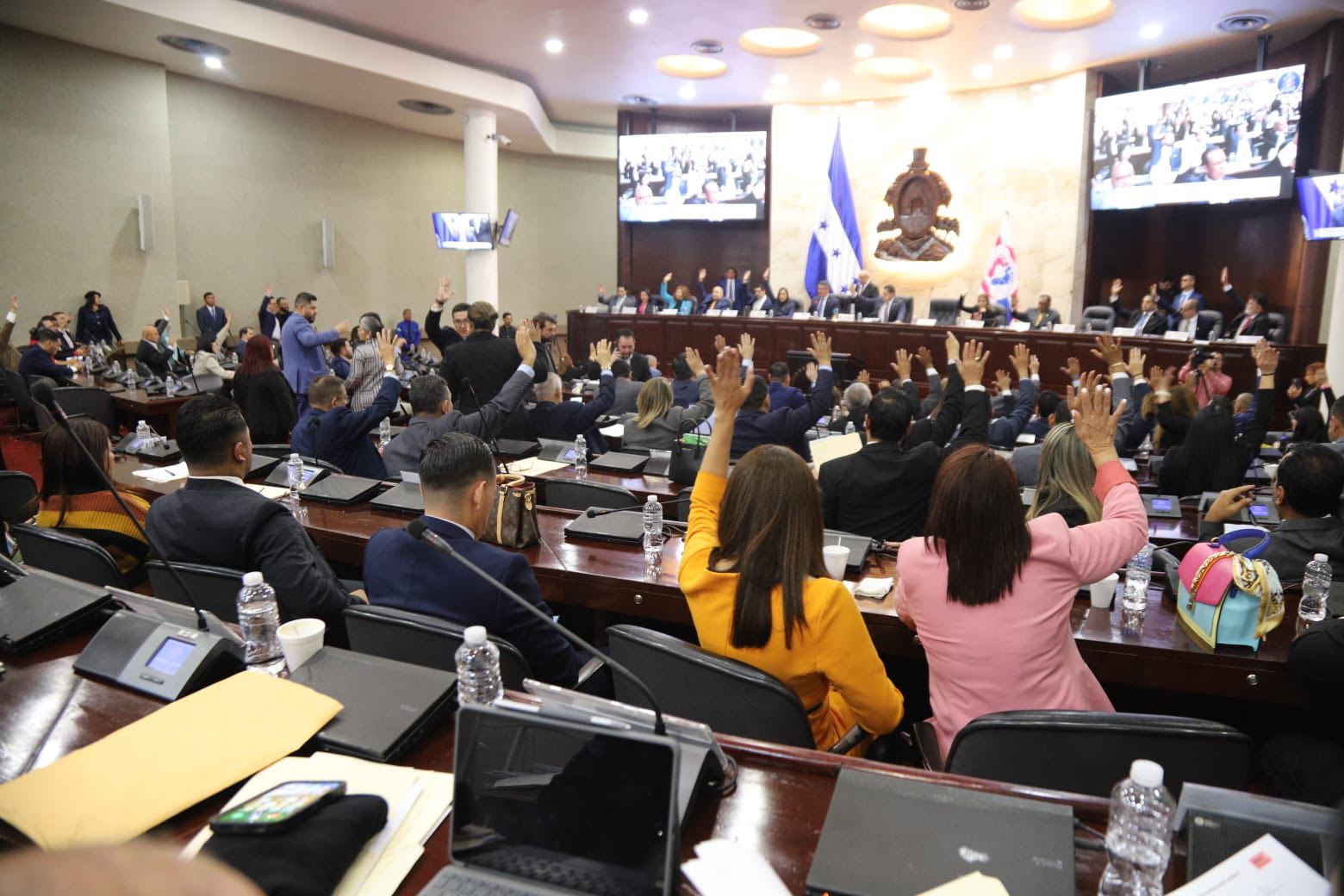 Congreso Nacional activa mesa de emergencia ante invasión de tierras y crisis de inseguridad jurídica