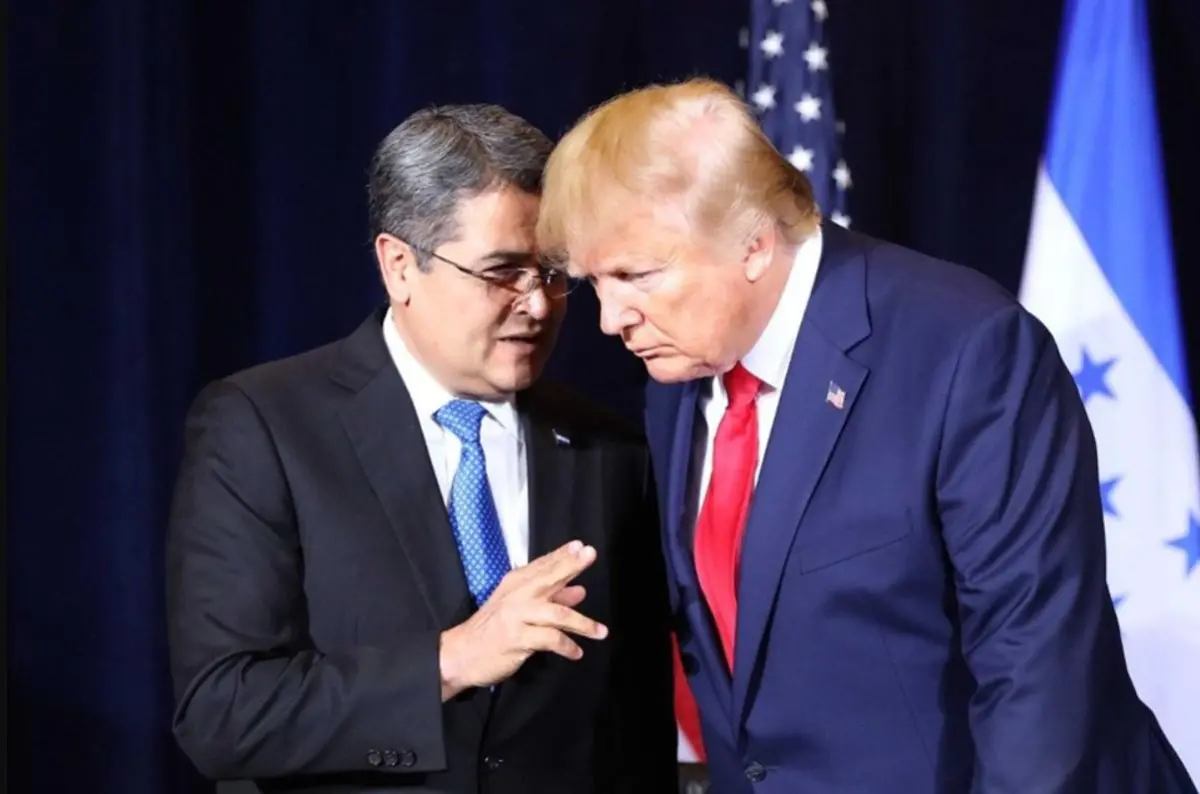 Juan Orlando Hernández niega haber ofrecido algo a Donald Trump a cambio de su indulto y asegura que busca “agradecerle”