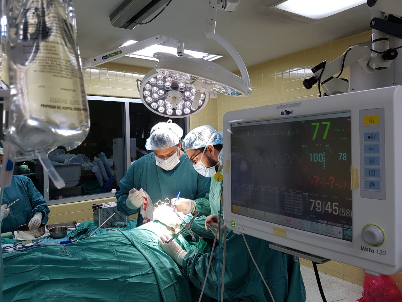Sesal reduce casi a la mitad la mora quirúrgica con más de 1,800 operaciones realizadas