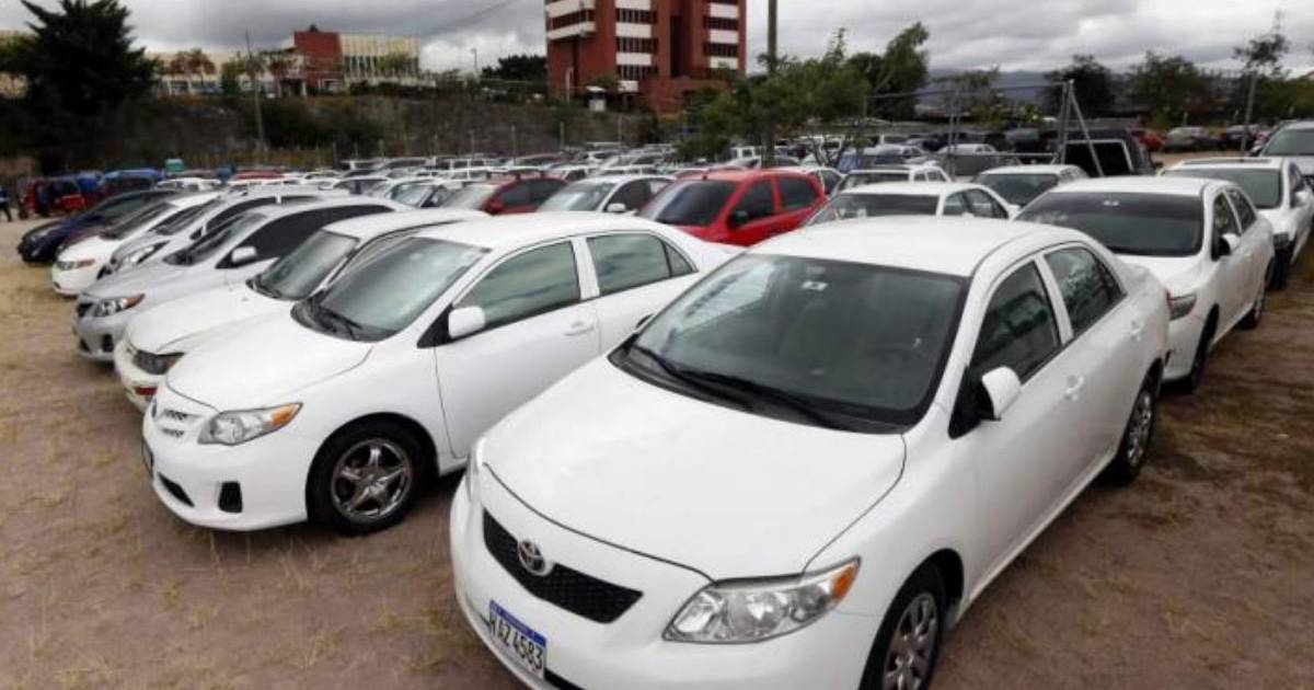 Conductores de Uber, InDrive y Taxi VIP denuncian persecución y anuncian protestas