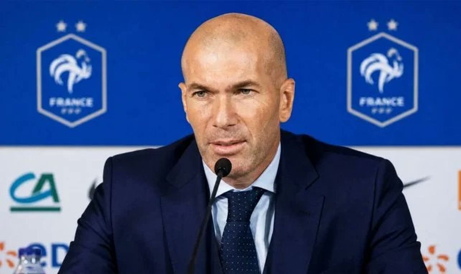 Zinedine Zidane inicia una nueva era como entrenador de la selección de Francia