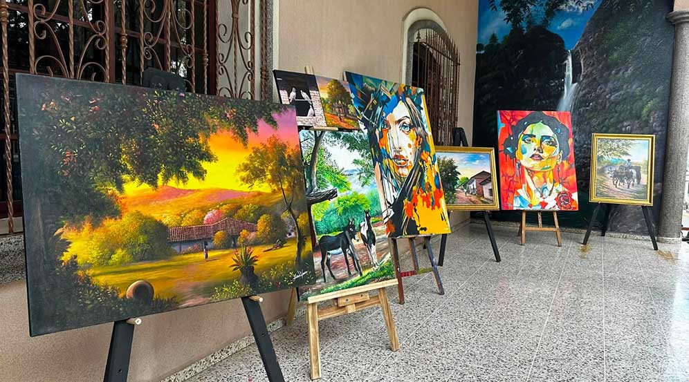 Inauguran galería de artes plásticas durante la Ferisamc 2026 en San Marcos de Colón