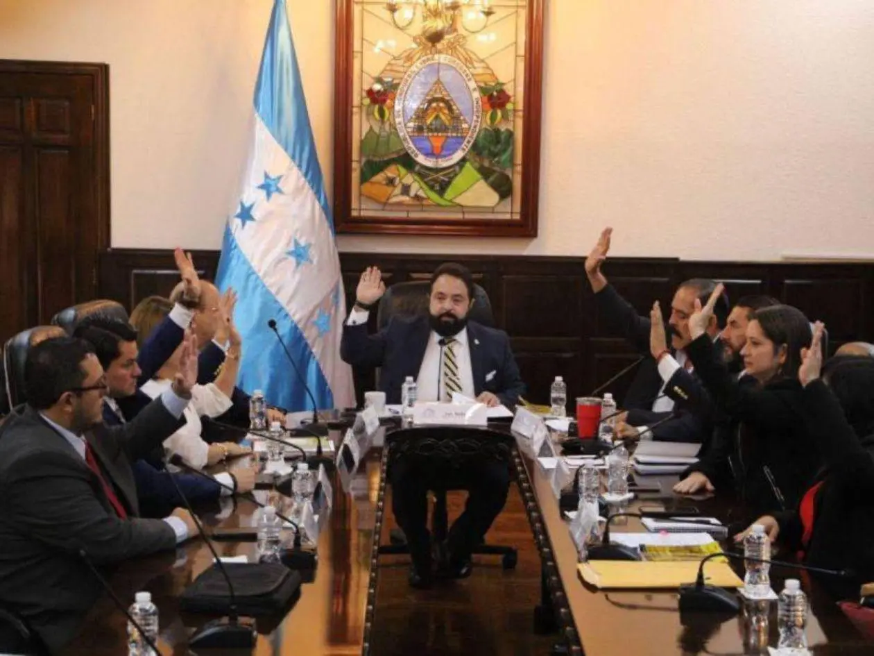 Rechazo de recurso abre nuevo escenario legal para exintegrantes de la excomisión permanente del Congreso