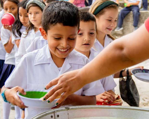 Programa de alimentación escolar beneficiará a 96 mil estudiantes hondureños con apoyo de Estados Unidos, ¿En qué consiste?