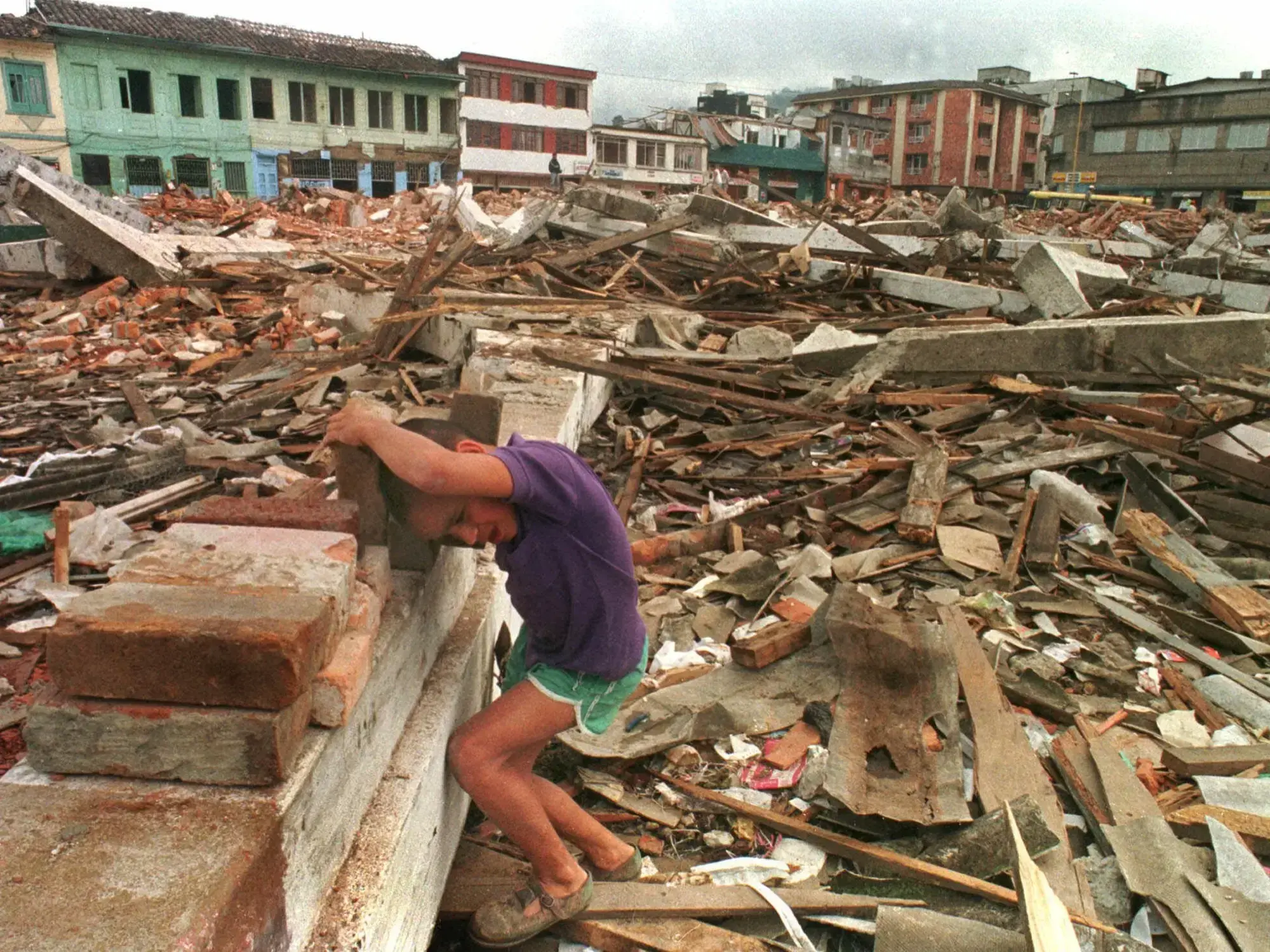 Terremoto en Colombia deja 289 muertos y 143 desaparecidos tras depuración del balance oficial