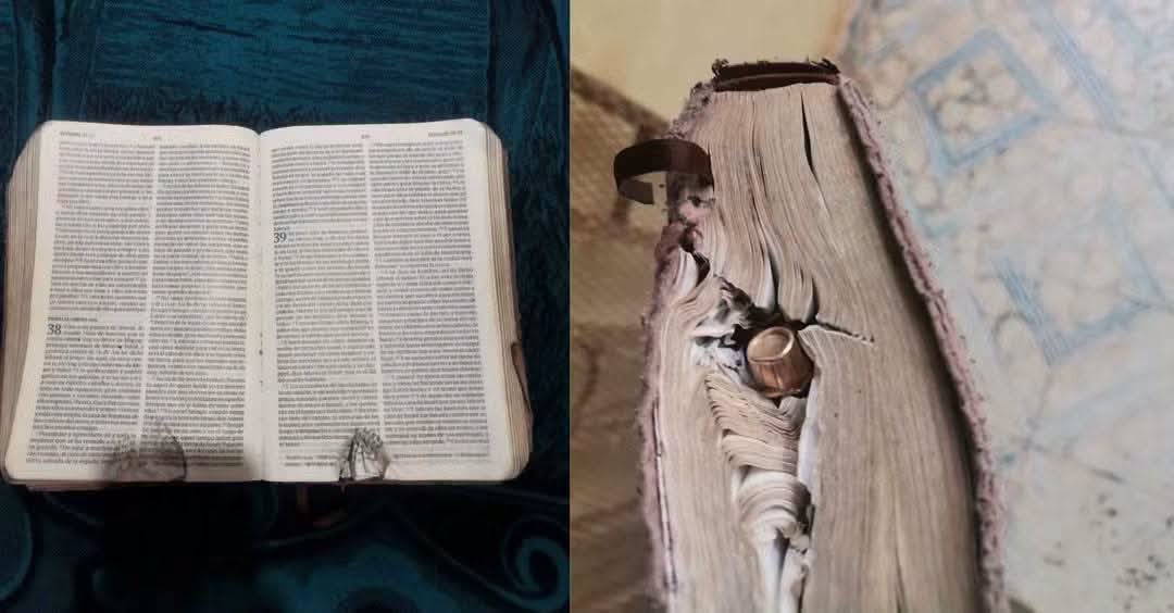 Bala queda incrustada en la Biblia que llevaba pastor asesinado en Catacamas