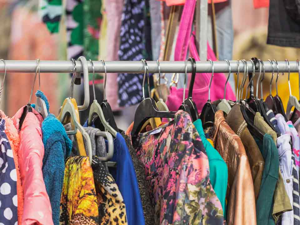 Ropa de segunda mano: ¿un riesgo para la piel? Salud intensifica controles