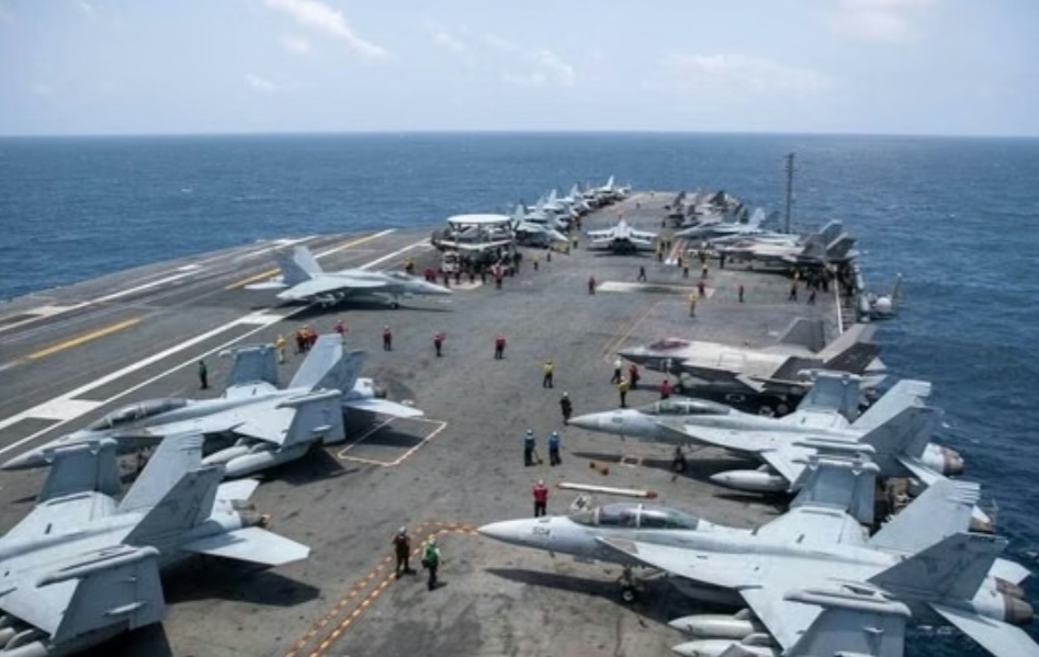 EEUU ataca lanzacohetes iraníes en la isla de Larak y Teherán amenaza con responder