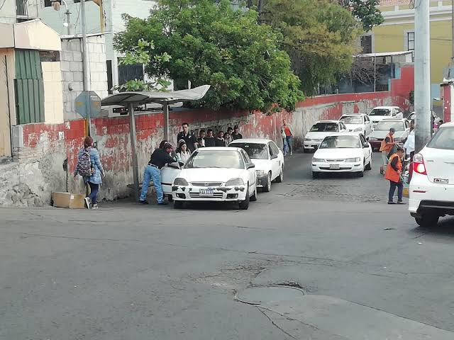 Taxistas que excedan el espacio autorizado en puntos serán multados con L2,000