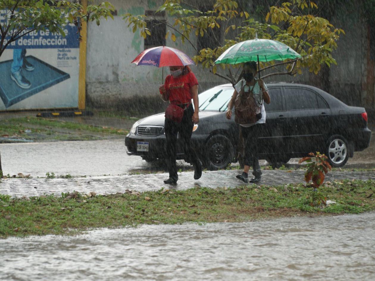 Copeco pronostica lluvias y chubascos para gran parte de Honduras este sábado