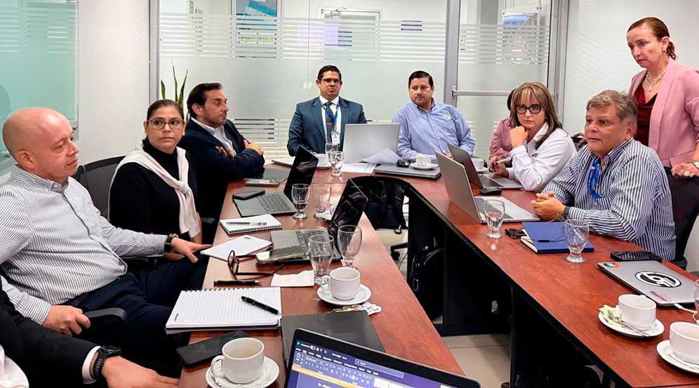 Gobierno y empresarios analizan biocombustibles ante escalada histórica del precio de los combustibles