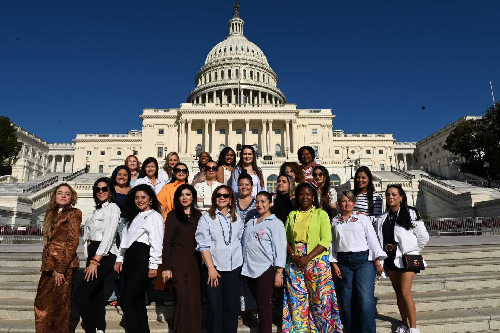 Johana Bermúdez lleva la voz de Honduras a encuentro de lideresas en Washington