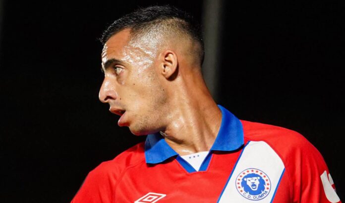 Olimpia pierde a Carlos Cuello por suspensión para el duelo ante Luis Ángel Firpo