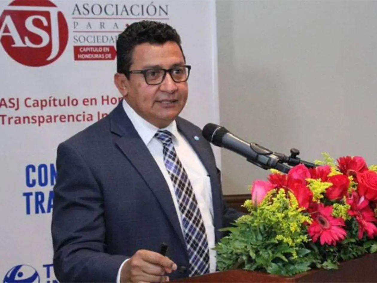 Carlos Hernández de la ASJ: empresas estarían destinando dinero para influir en procesos judiciales