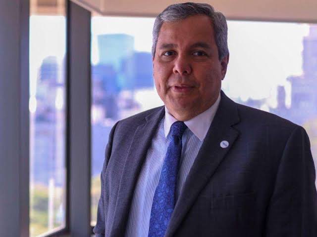 Dante Mossi advierte que el deterioro económico contagia al sector financiero tras incremento de la TPM al 6.0% por parte del BCH