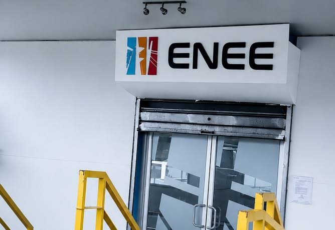 ENEE prepara recursos para implementar la Ley de Justicia Energética