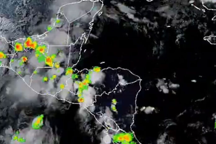 Nueva onda tropical dejará lluvias en Honduras a partir del lunes