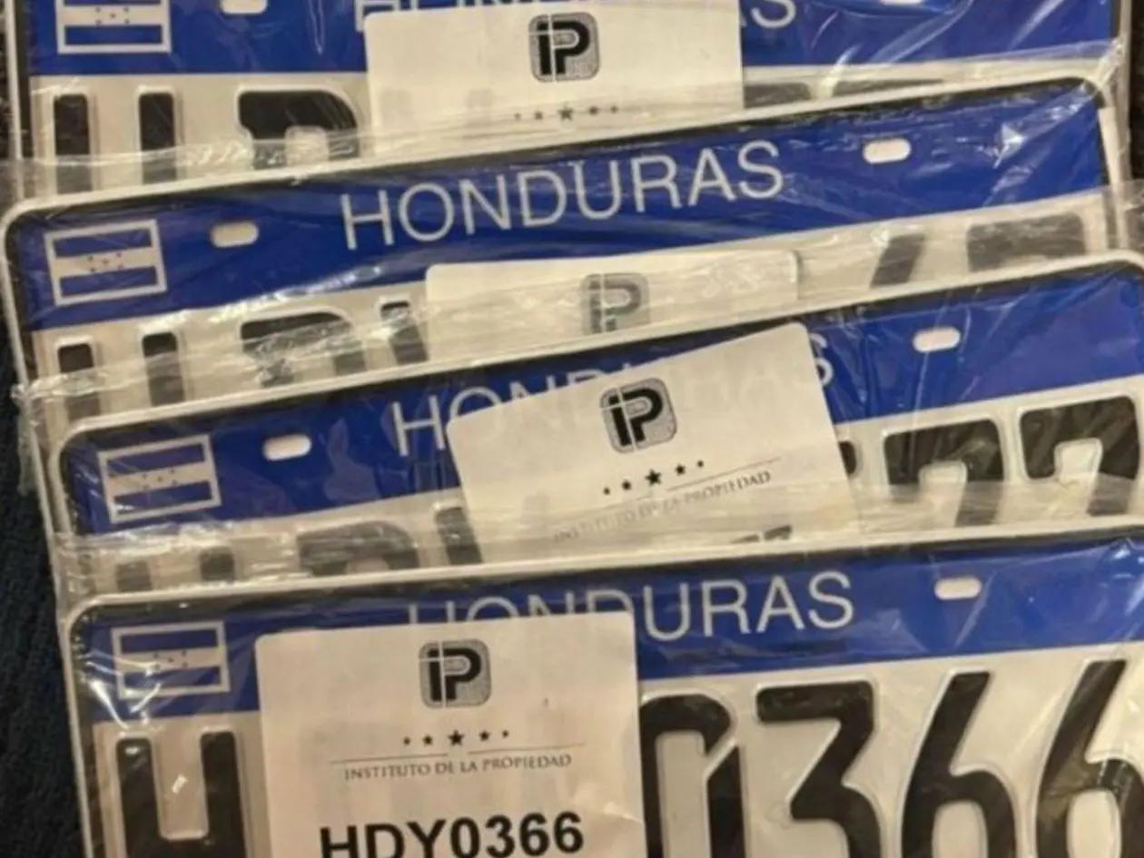 ¿Cuándo se comenzarán a entregar las nuevas placas vehiculares en Honduras?