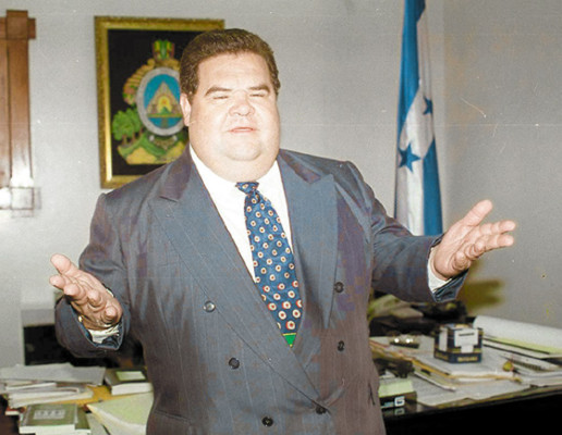 EL GORDITO CASTELLANOS: EL ALCALDE QUE MURIÓ INSPECCIONANDO LOS DAÑOS DEL MITCH
