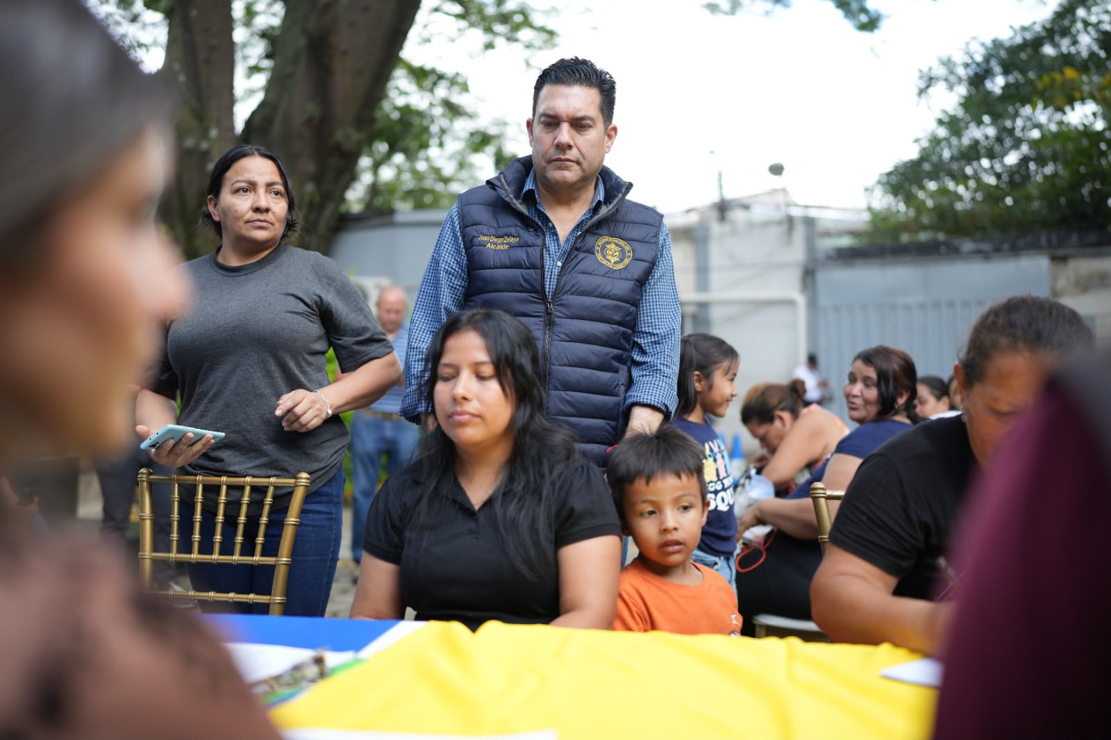 AMDC BRINDA APOYO ECONÓMICO A FAMILIAS QUE PERDIERON SUS VIVIENDAS POR LAS LLUVIAS EN VILLA UNIÓN