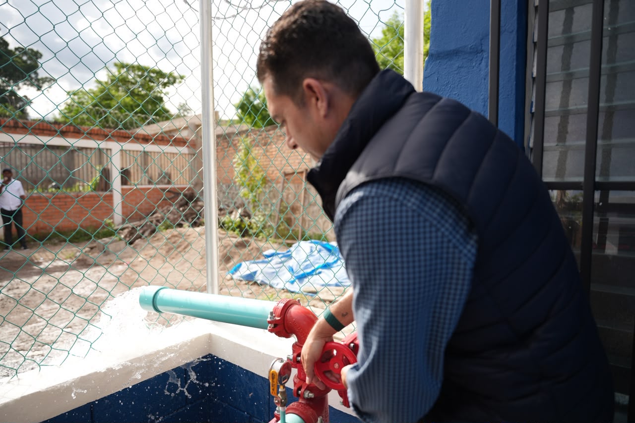 ALCALDE JUAN DIEGO ZELAYA PONE EN FUNCIONAMIENTO POZO EN LA COLONIA SATÉLITE PARA MEJORAR EL SUMINISTRO DE AGUA A MÁS DE 5,000 PERSONAS