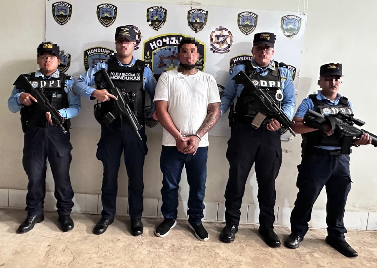 🚨 CAPTURAN A ALIAS “BABE JOCKER”, PRESUNTO INTEGRANTE DE LA MS-13 EN MARCALA