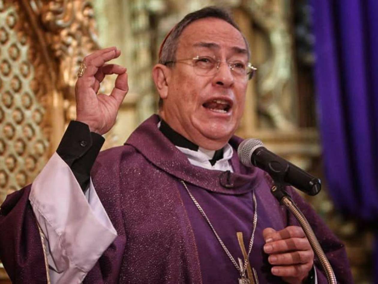 “NO SE PUEDE JUGAR CON LA SALUD DEL PUEBLO”: CARDENAL CUESTIONA A LOS MÉDICOS
